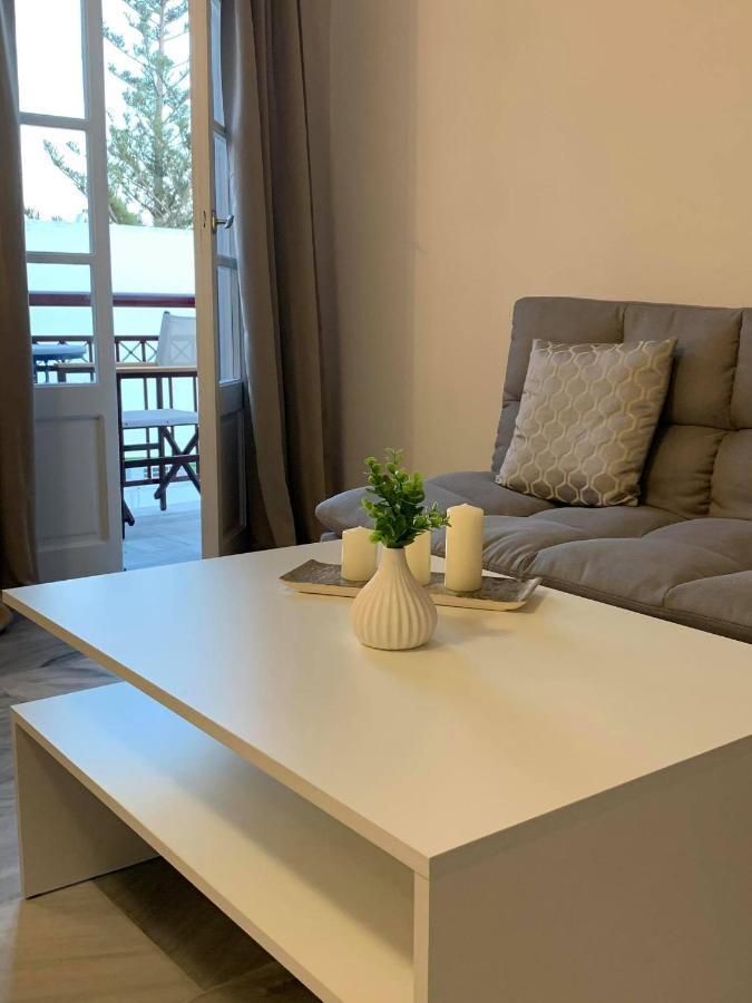 Akrogiali Hotel Agios Sostis  Extérieur photo