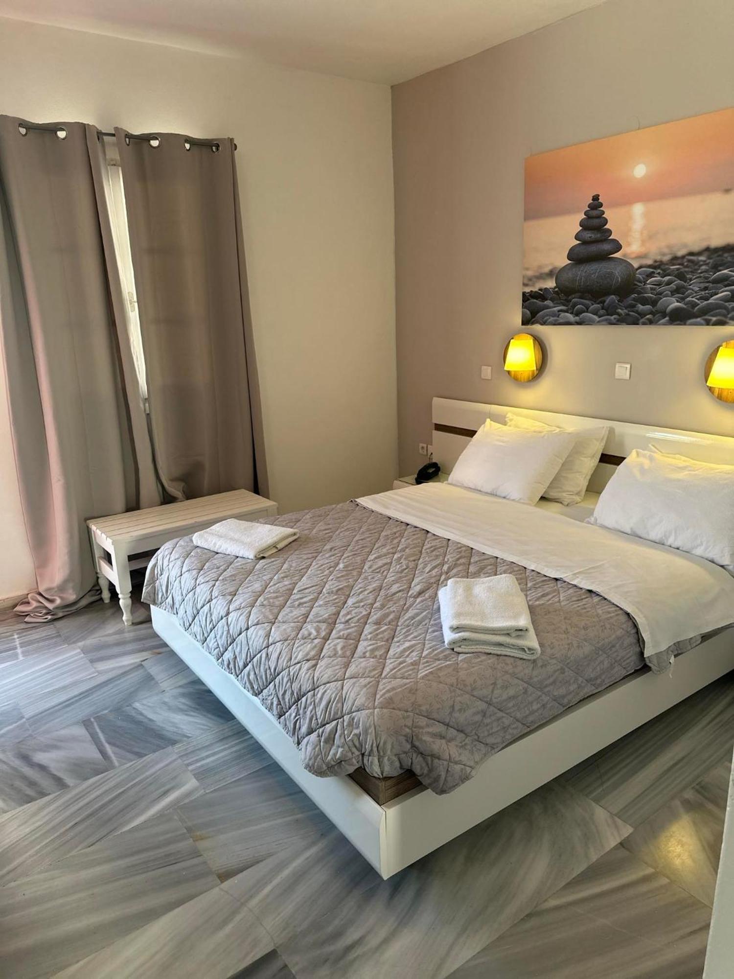 Akrogiali Hotel Agios Sostis  Extérieur photo