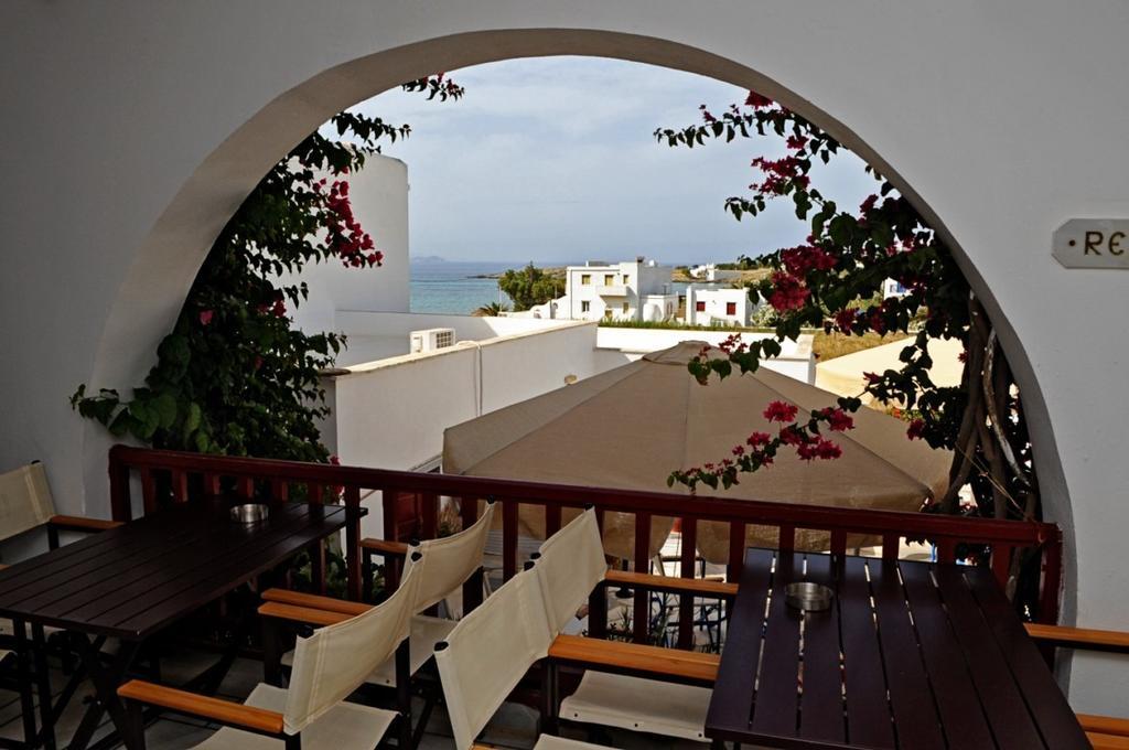 Akrogiali Hotel Agios Sostis  Extérieur photo