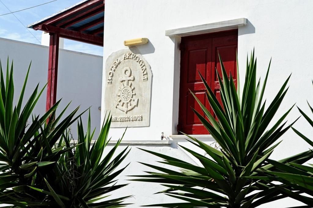 Akrogiali Hotel Agios Sostis  Extérieur photo